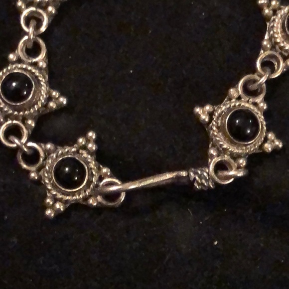 Sterling Silver/Onyx Star Bracelet 7.75” - Picture 6 of 7
